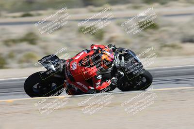 media/Jan-15-2026-Racers Edge (Thu) [[dfebeb70ab]]/2-A Group/Session 3 (Turn 15 Inside Pans)/